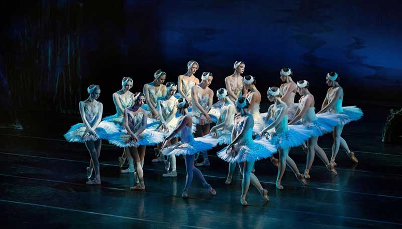 Nevada Ballet Theatre performance of Swan Lake. Photo by Virginia Trudeau