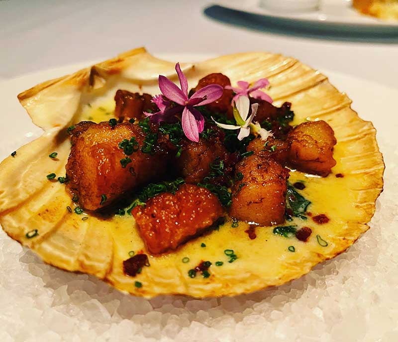 Scallop Rockefeller at Harlo Steakhouse & Bar