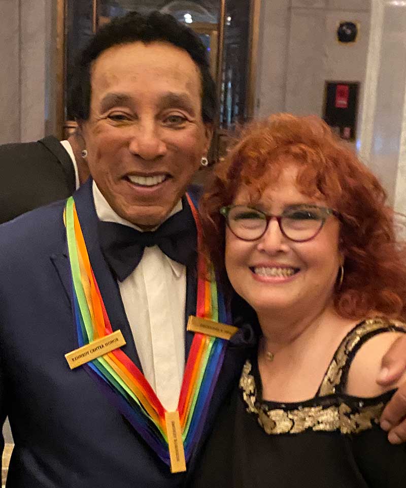 Melissa Manchester with Smokey Robinson at the Kennedy Center, photo by Mila Baturin