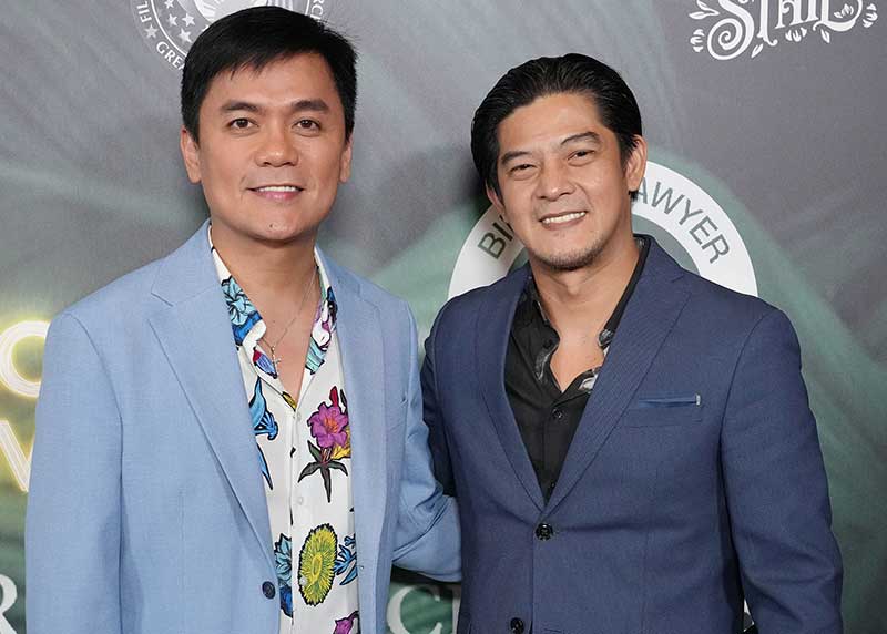 (L-R) Jun Robles Lana and Romnick Sarmenta at the 2023 Manila International Film Festival Launch (Photo By Sthanlee B. Mirador/Sipa USA)