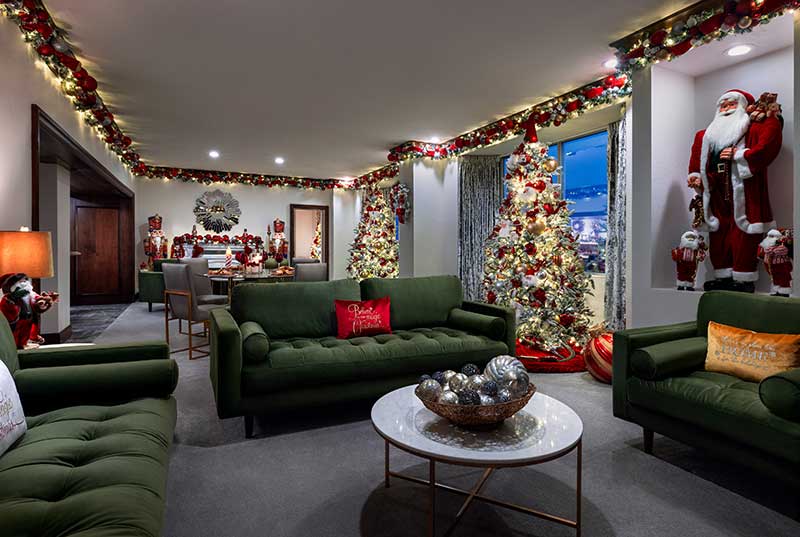 It’s impossible to feel anything but merry inside Westgate Las Vegas’ 1,500-square-foot Christmas Suite. Photo courtesy of Westgate Las Vegas Resort & Casino