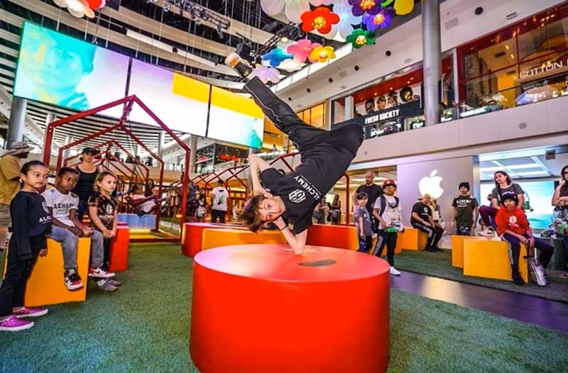 ABA breakers put on a show at the Fashion Show Mall.