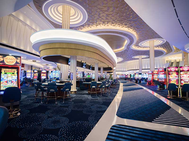 Photo of Fontainebleau Las Vegas' casino floor by Mark Mediana courtesy of DREX Agency