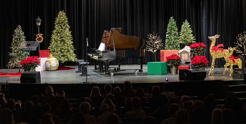 2023 Youth for Youth Holiday Concert stage. Photo by Devin D Photography