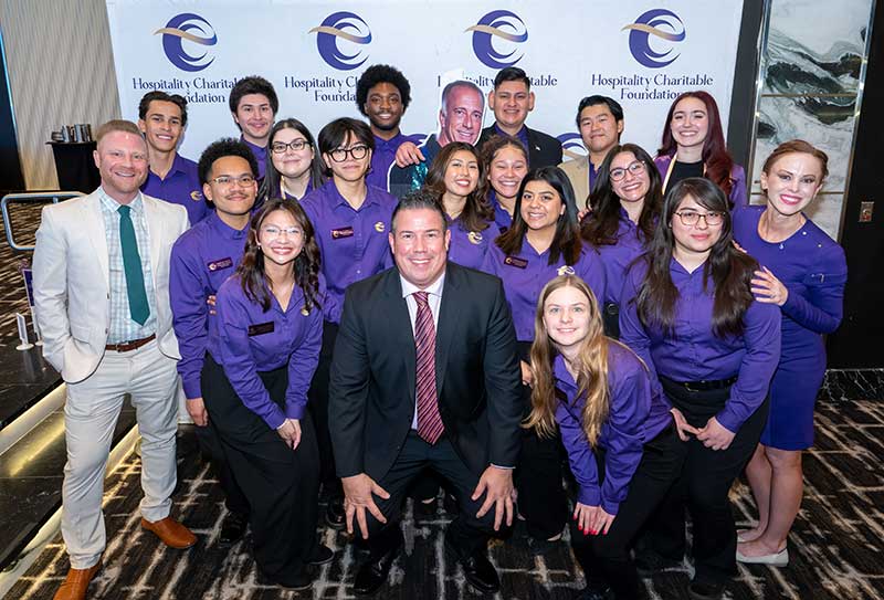 HCF-001 Students and mentors of the Hospitality Charitable Foundation