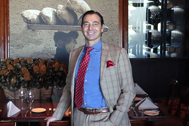Panevino-001 General Manager Vincenzo Granata: his stylish and elegant demeanor offers just a glimpse of the savvy hospitality boss within