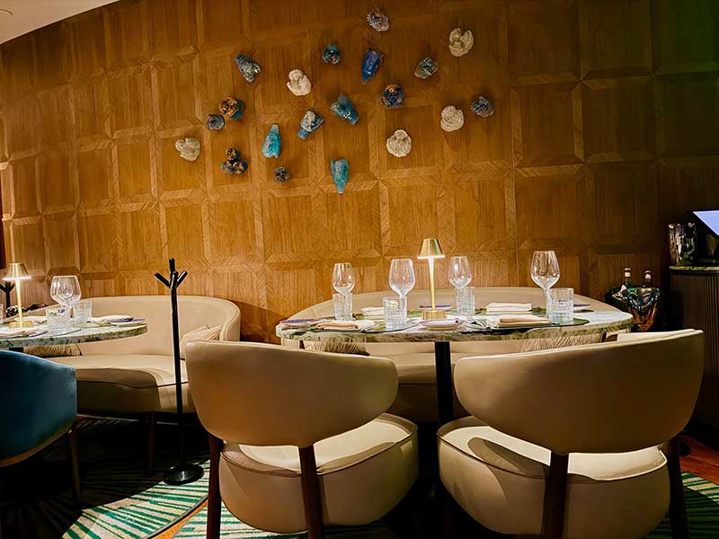 Crown Block dining room