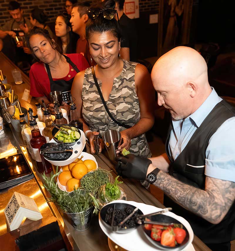 Daniel Ponsky's Mixology Masterclass (Jeff Ragazzo with J3 Creative)