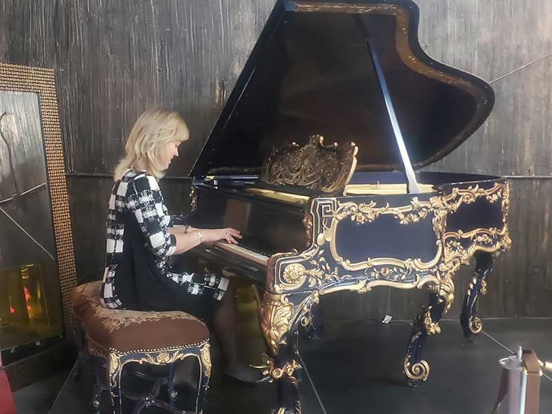 Pianist and recent Smith Center headliner Olga Kern on Liberace's Dancing Waters Steinway piano
