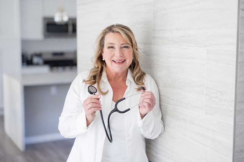 Dr. Diana Hoppe