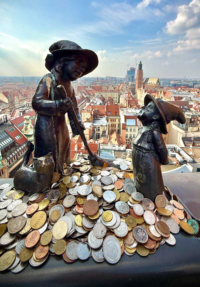 Bronze gnomes in Wrocław